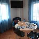 Lovely New House - Guests *
