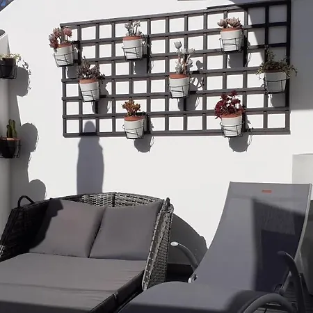 Апартаменты Lovely New House - Guests Apartments