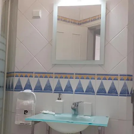 Lovely New House - Guests Apartments Ольян