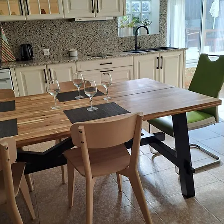 Апартаменты Lovely New House - Guests Apartments Ольян