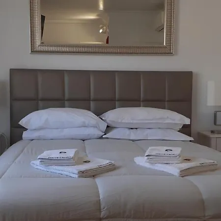 Apartment Lovely New House - Guests Apartments