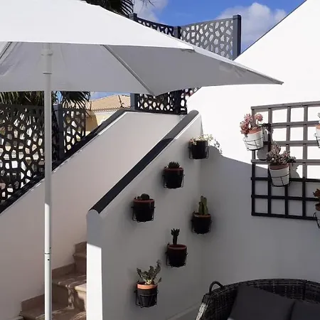 Lovely New House - Guests Apartamento *