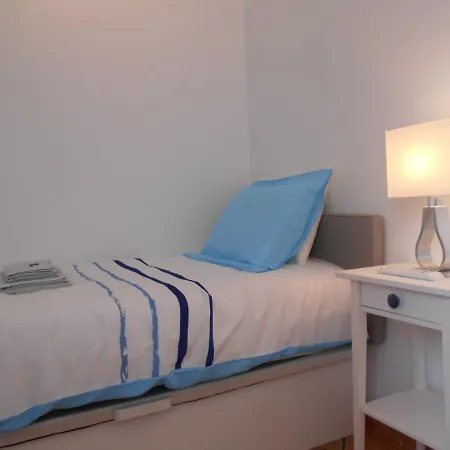 Lovely New House - Guests Apartamento