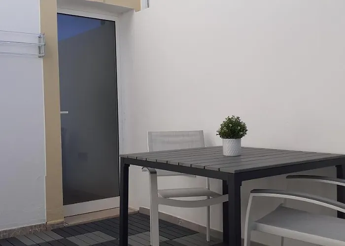 Lovely New House - Guests Appartement *
